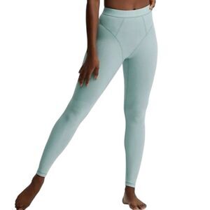 Fabletics Waffle High-Waisted Legging silver mist size large